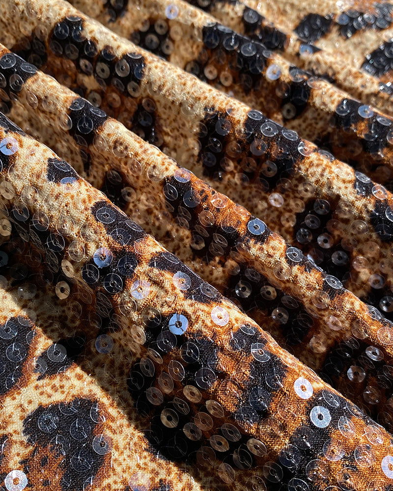 Contrast Sequin Leopard Pattern O Neck Sleeveless Tank Tops Slim Fitted Shirt